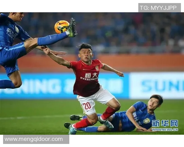 2016赛季广州恒大与重庆力帆精彩对决回顾与分析