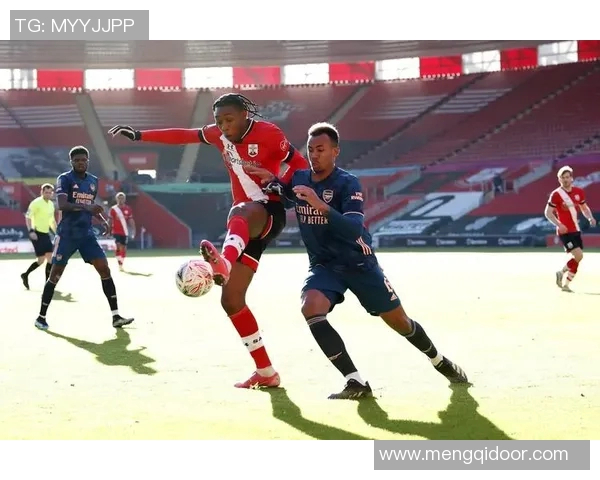 南安普顿与阿森纳2018年精彩对决回顾及赛后分析 南安普顿与阿森纳2018年精彩对决回顾及赛后分析